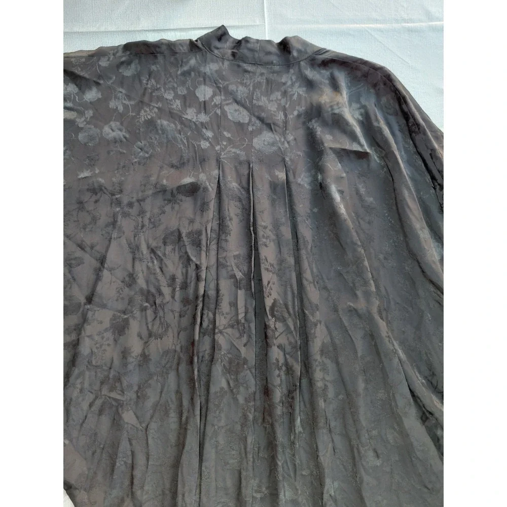 A New‎ Day Floral Embossed Open Front Kimono OSFM Black Lightweight